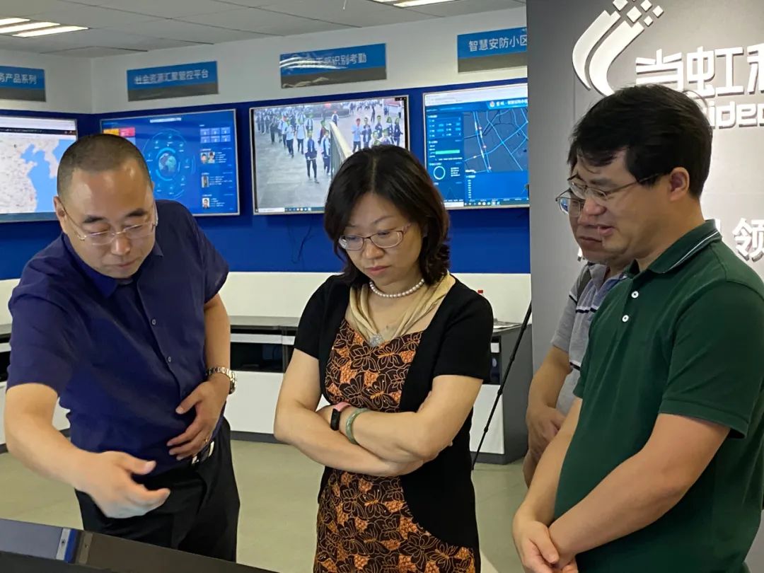杭州市科技局党组书记周扬一行考察调研Z6·尊龙凯时科技